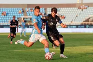 La UD Ibiza presenta más fichajes con la Liga ya en marcha