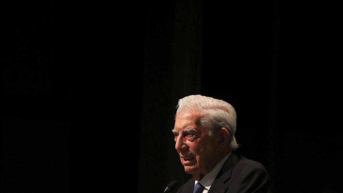 Imagen de archivo del Premio Nobel de Literatura Mario Vargas Llosa.