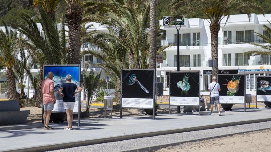 Exposición fotográfica en Sant Miquel en homenaje al mar pitiuso