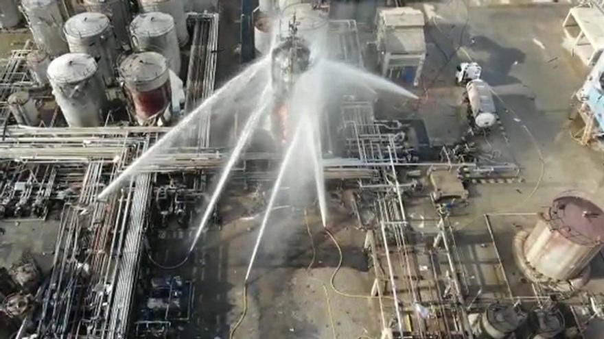 La explosión de la petroquímica de Tarragona se cobra tres vidas y airea fallos en el protocolo de emergencia