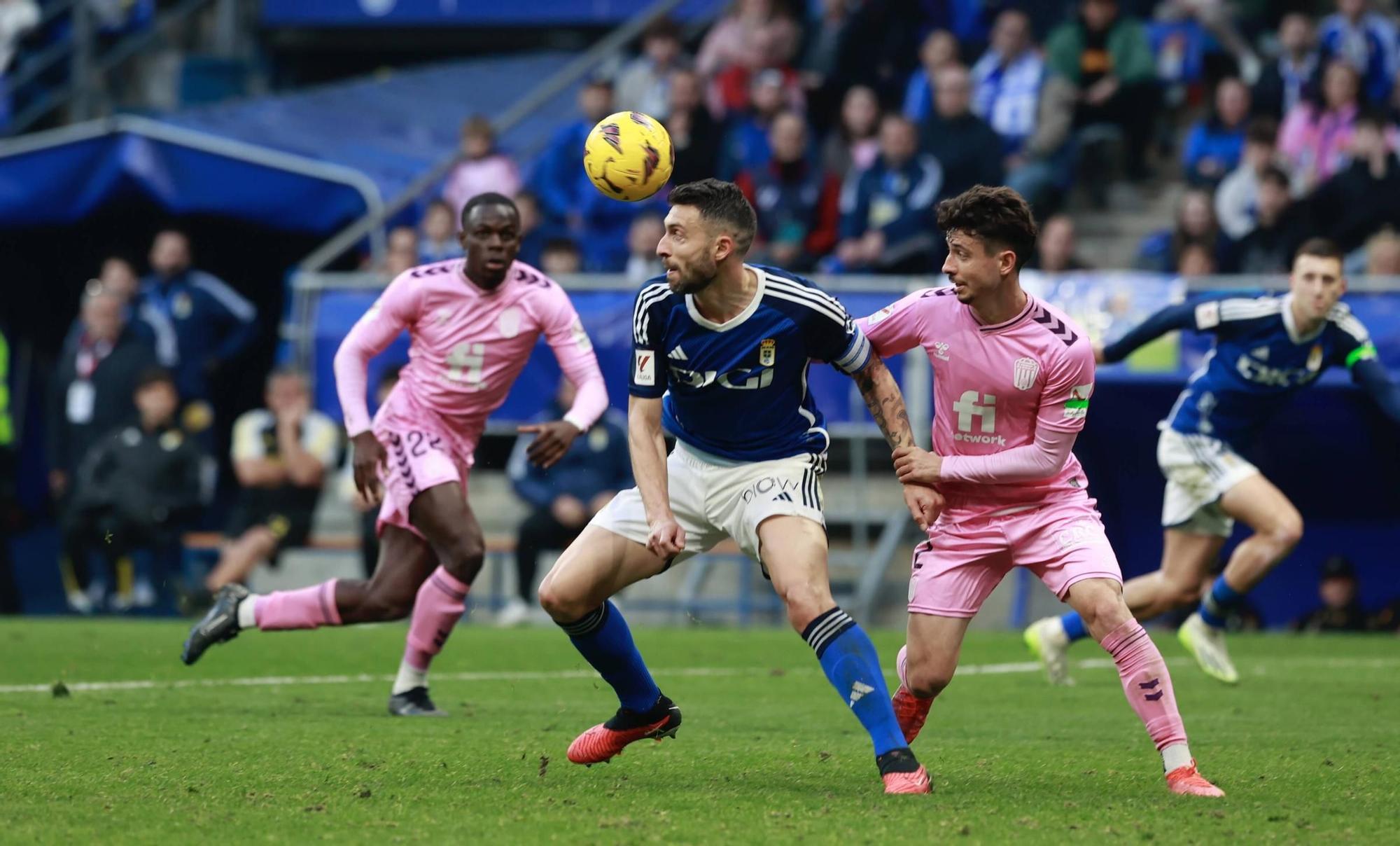 Así fue el partido entre el Real Oviedo y el Eldense