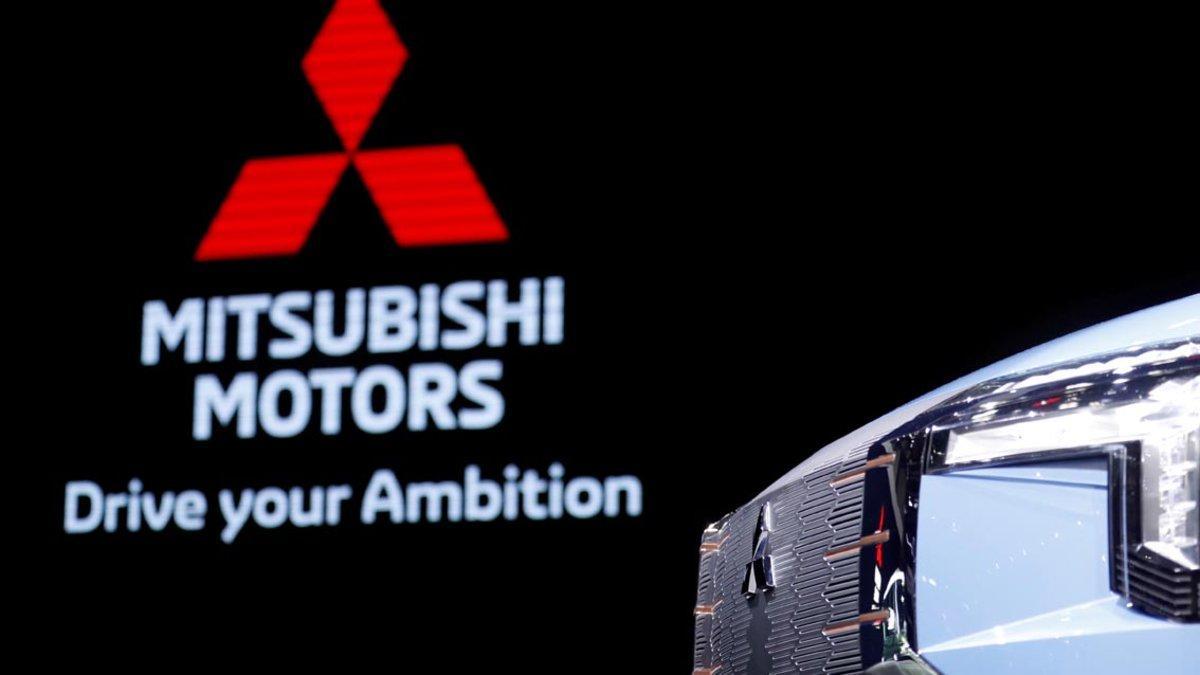 FILE PHOTO: Mitsubishi Mi-Tech concept car is seen in Tokyo Motor Show in Tokyo, Japan October 24, 2019. REUTERS/Soe Zeya Tun/File Photo