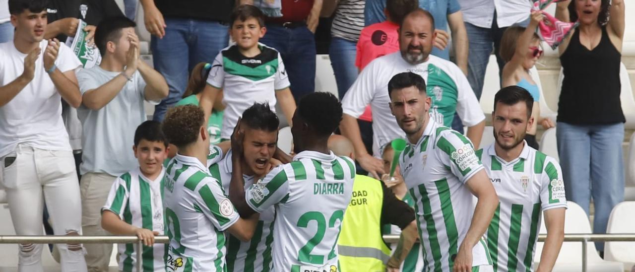 Córdoba CF-San Fernando: las imágenes del partido en El Arcángel