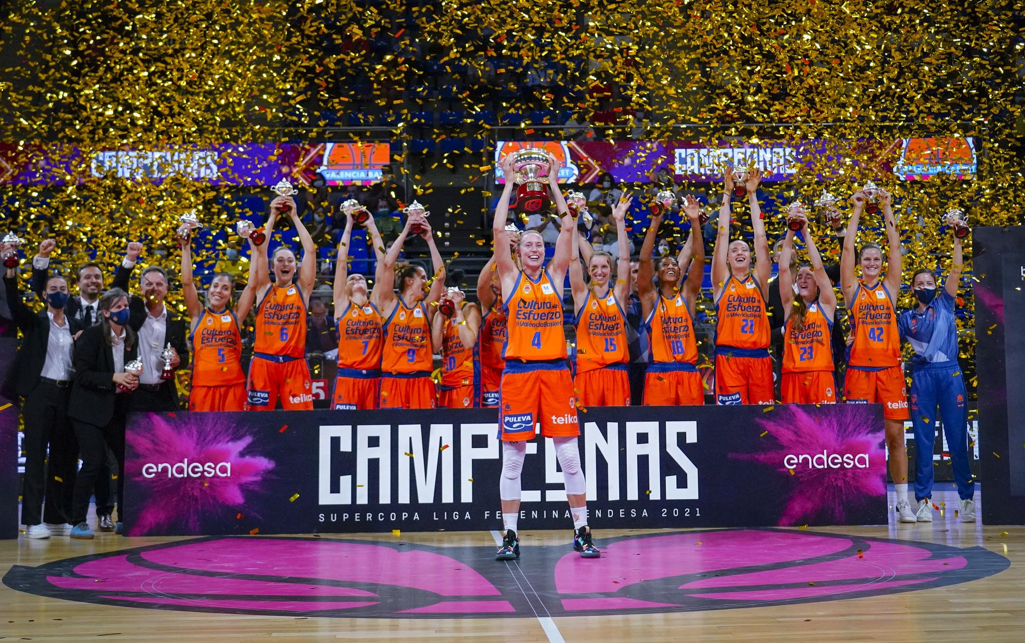 Final Supercopa LF Endesa Valencia Basket - Perfumerías Avenida