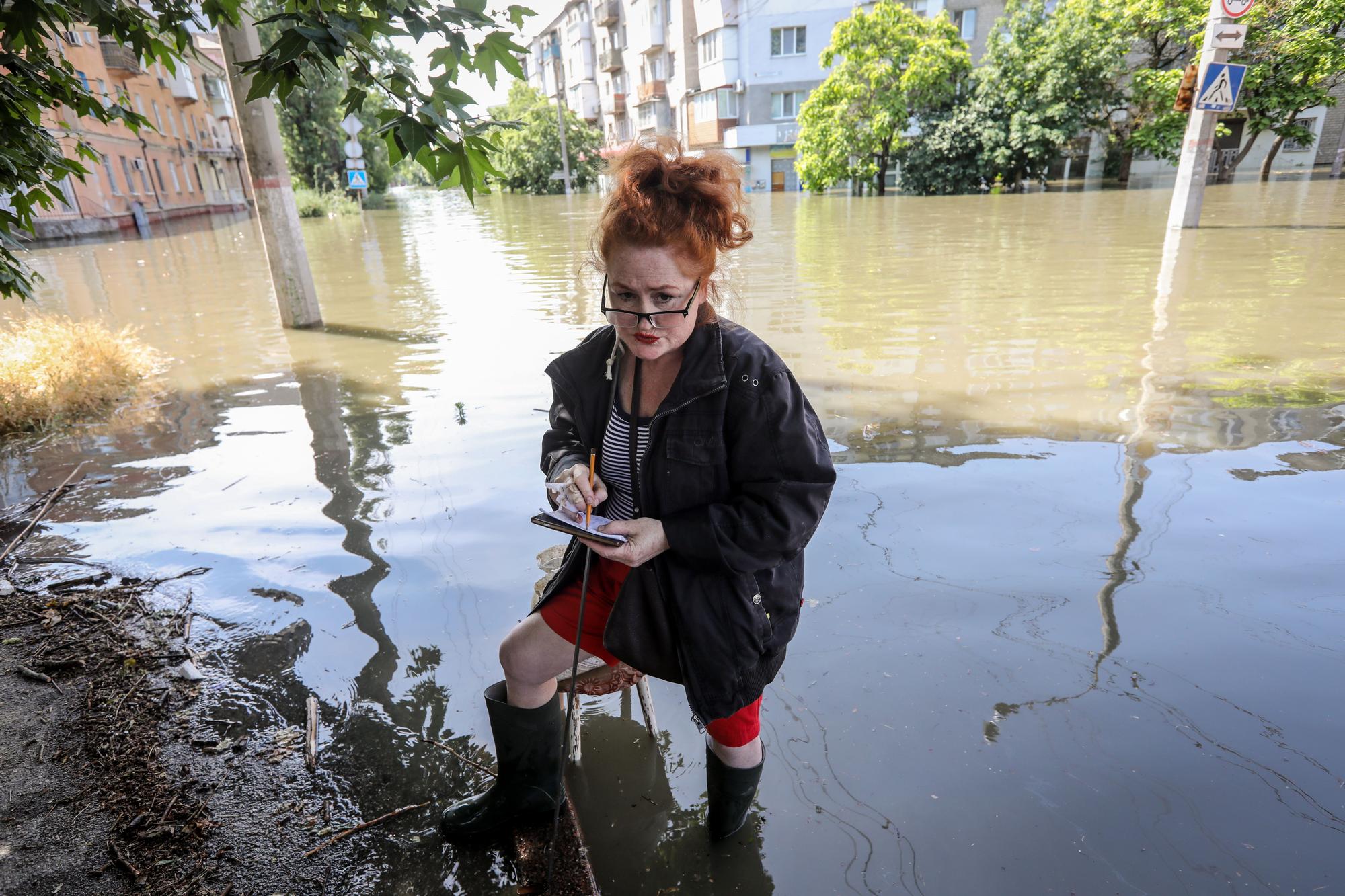 Així ha quedat la ciutat ucraïnesa de Kherson després de la destrucció de la presa