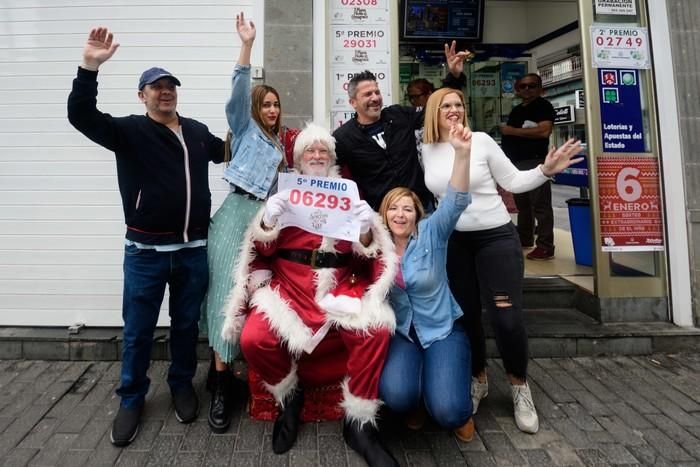 Lotería en Las Palmas de Gran Canaria  | 22/12/2019 | Fotógrafo: Tony Hernández