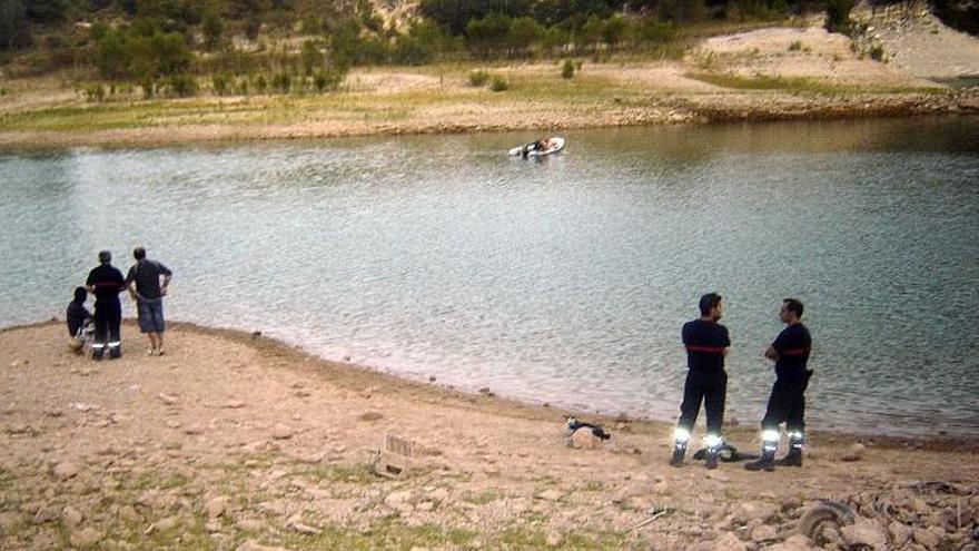 Dos hombres aparecen ahogados en lagos de Coristanco y Pontevedra - La  Opinión de A Coruña