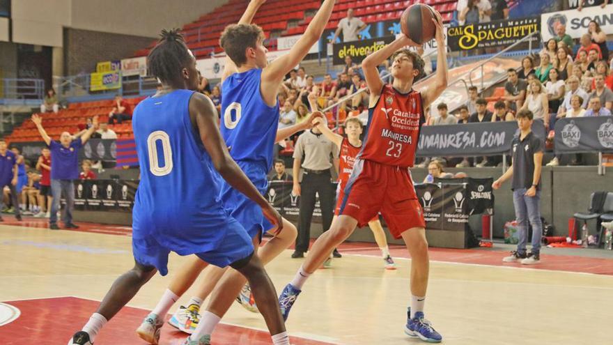 Gerard Fernández i Lucas Sánchez, del Manresa, amb la selecció sub-14