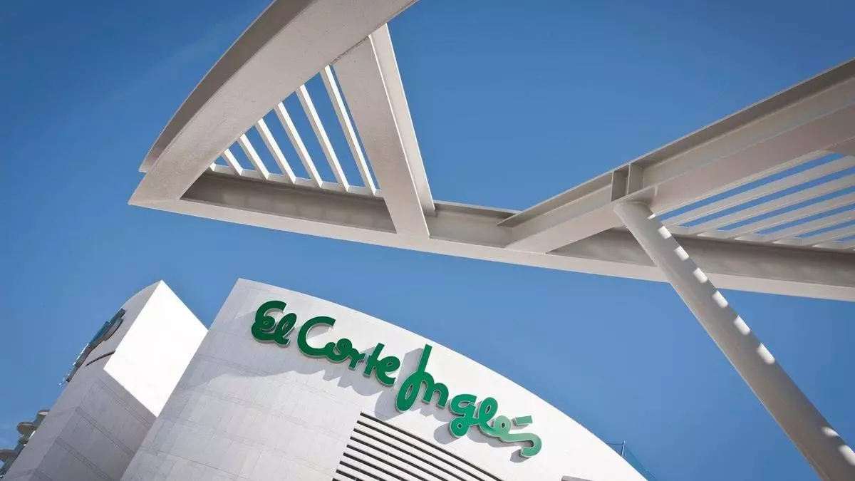 El Corte Inglés gana un 6,7% más hasta los 512 millones en 2024 y reduce su deuda a los 1.796 millones