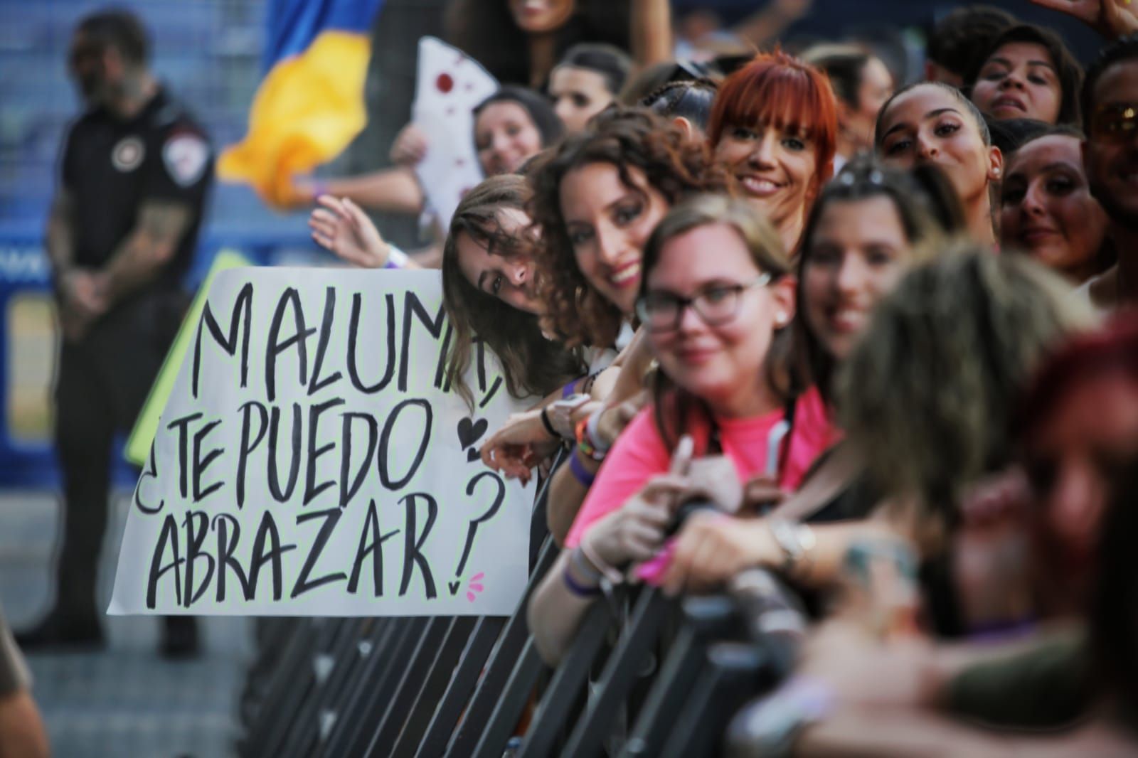 València baila al ritmo de Maluma