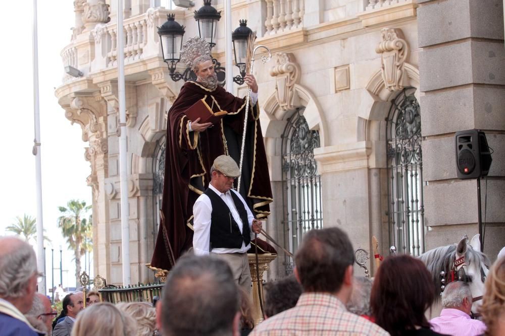 Desembarco de la nueva imagen de San Ginés de la Jara en Cartagena