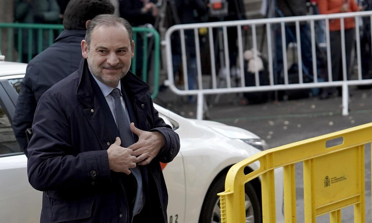 Así ha sido la llegada de José Luis Ábalos al Tribunal Supremo