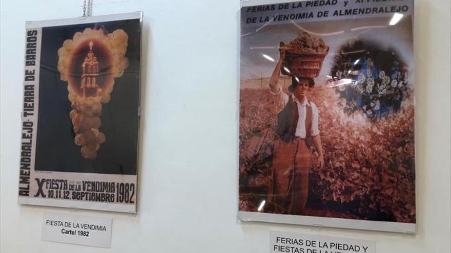 todavía se puede ver la exposición de carteles de los 200 años de la feria