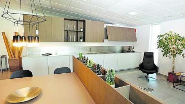 El diseño de cocinas es una de las especialidades. | J.A. RIERA