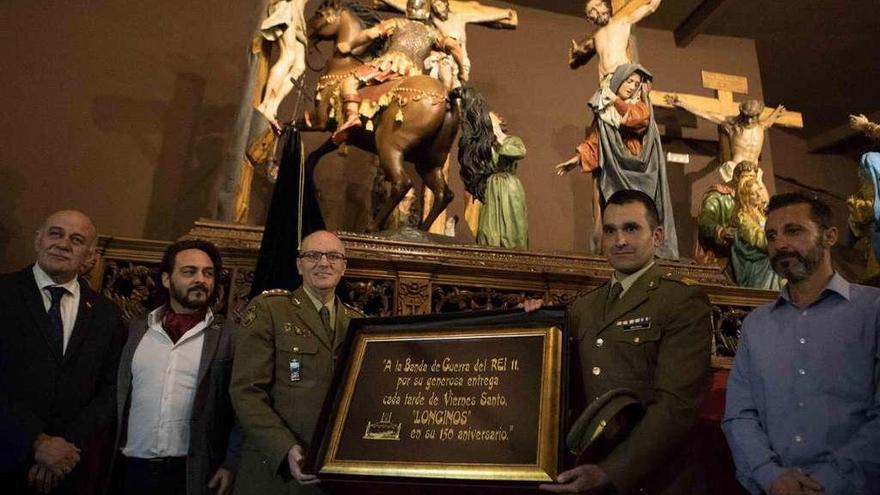 Semana Santa Zamora | Reconocimiento del Longinos a la banda militar