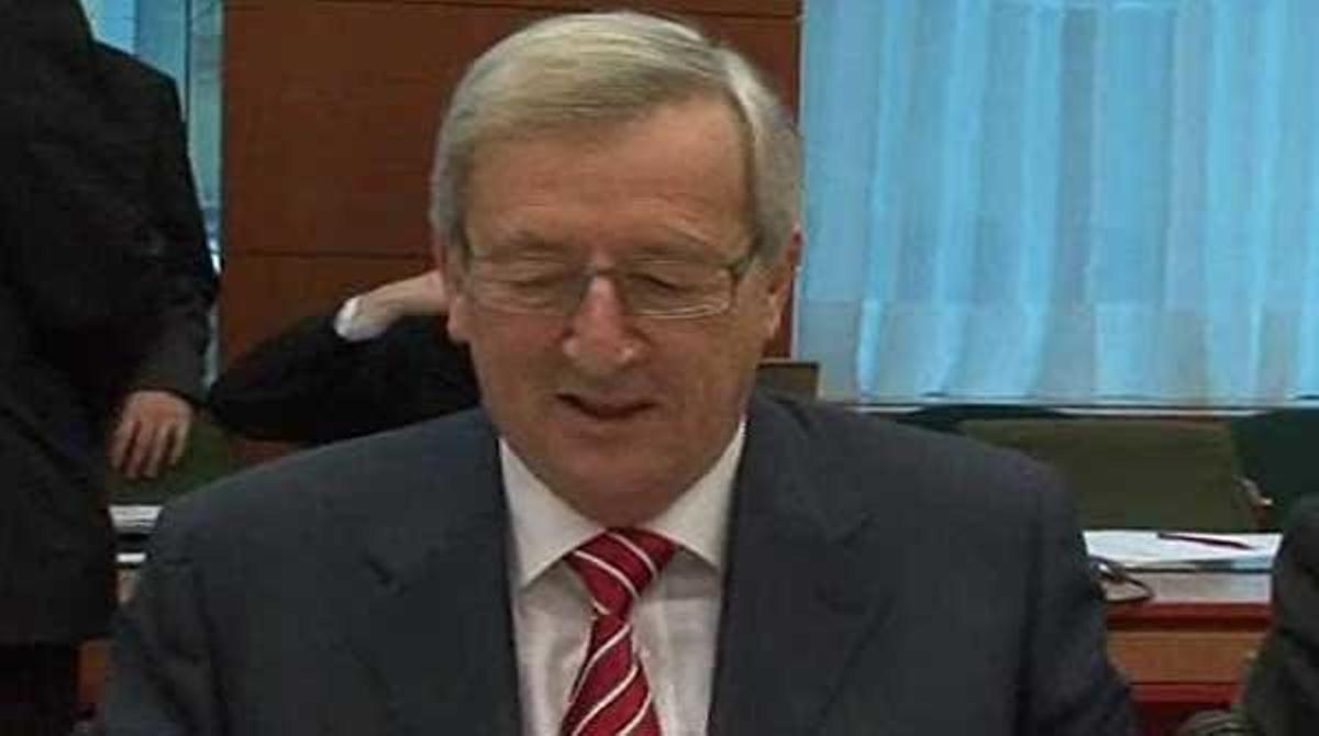 Juncker afirma que es coordinarà amb el BCE per ajudar Espanya i Itàlia.