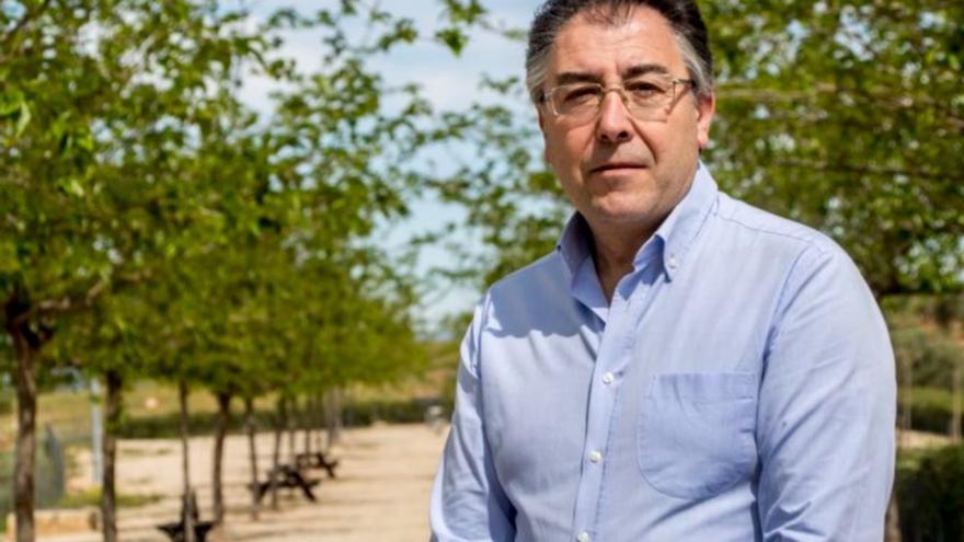 Alcalde de Navas de San juan, Joaquín Requena.