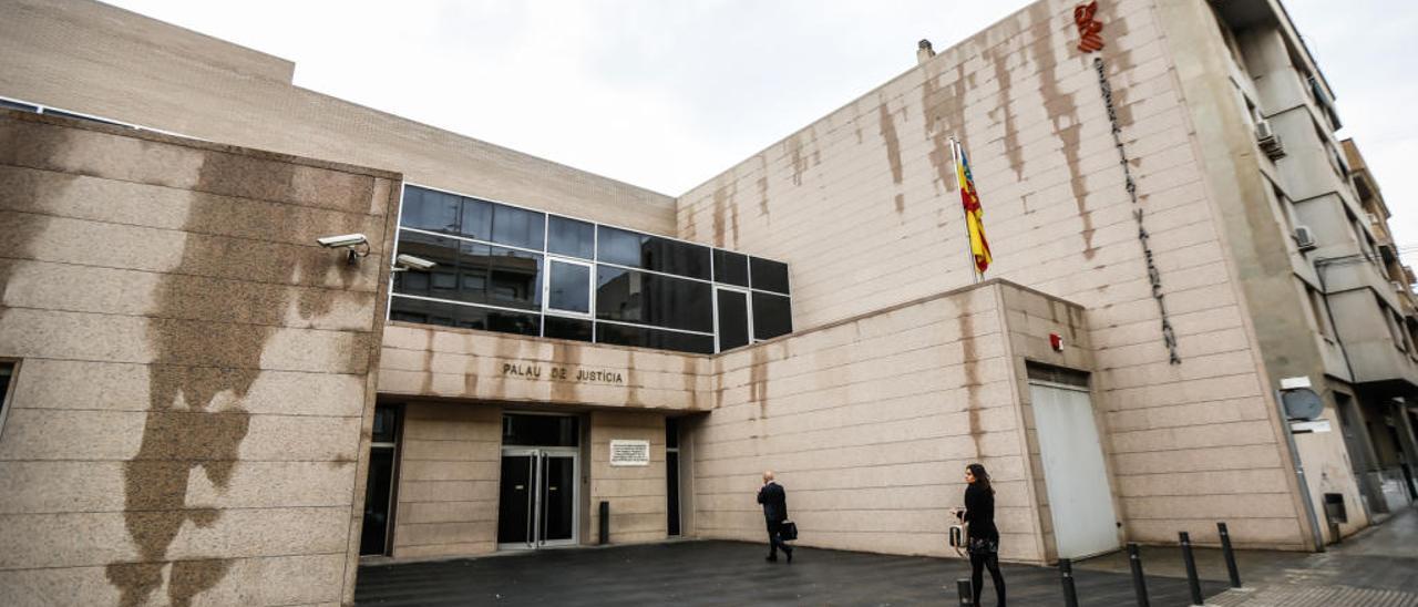 Justicia deja el Registro Civil de Novelda con un funcionario para diez municipios