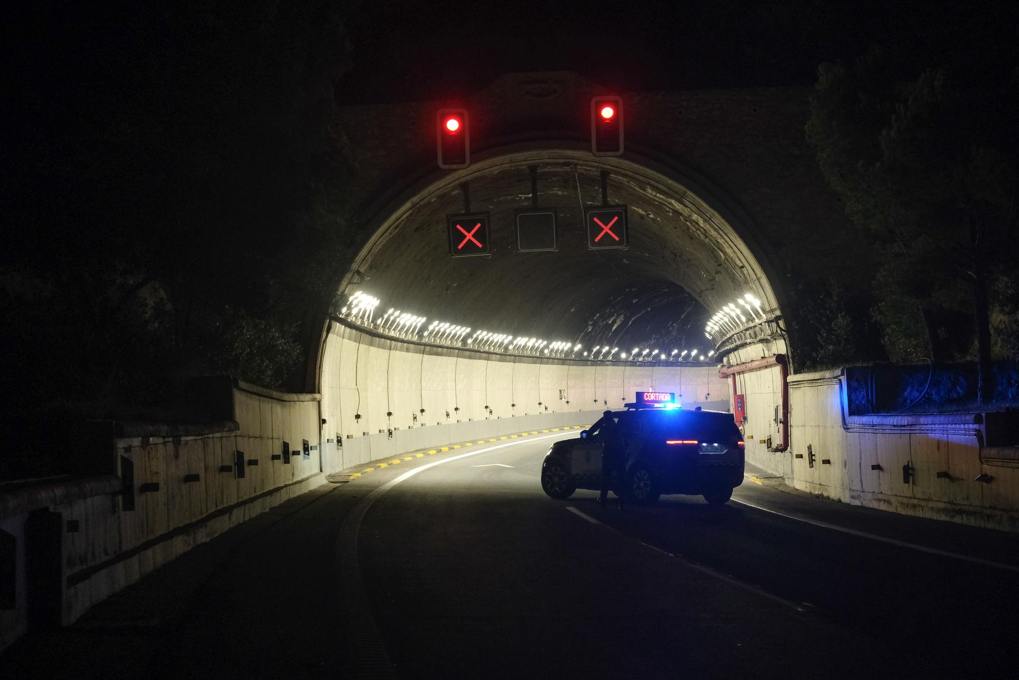 Accidente con incendio y dos heridos graves en el túnel de Villena: así ha sido el simulacro en la autovía A-31