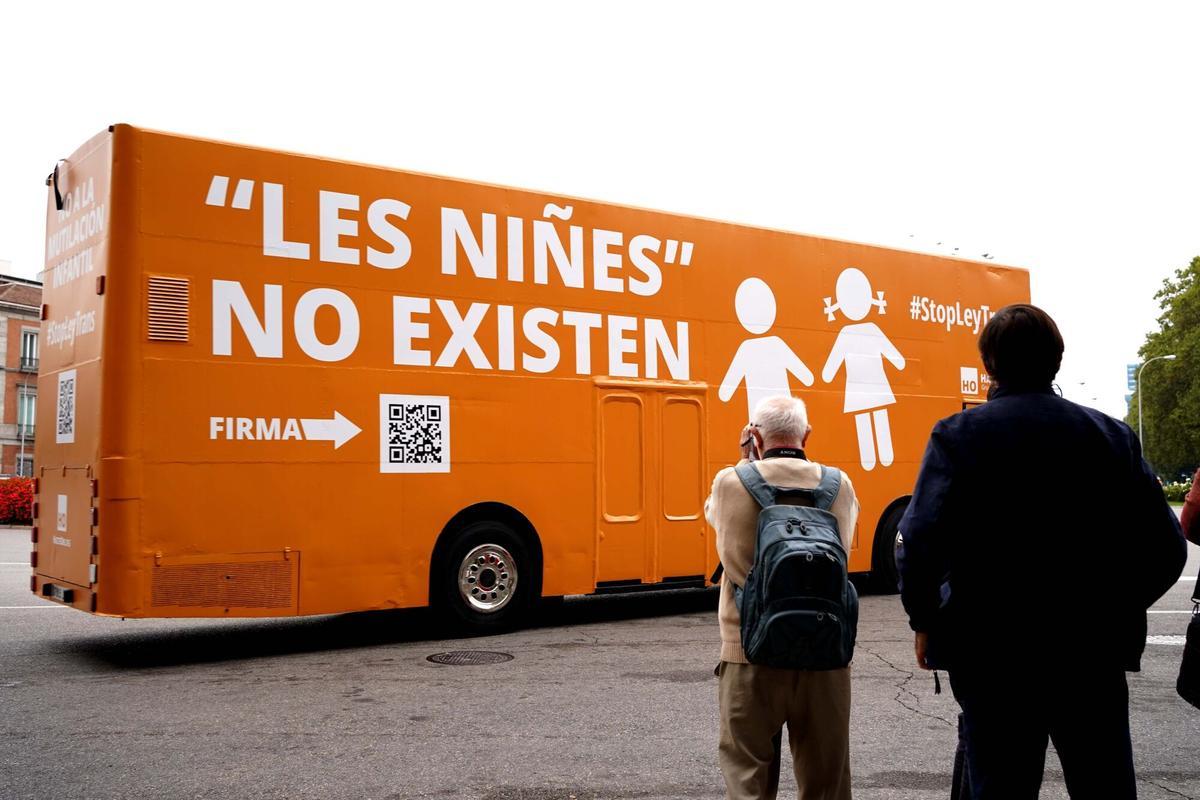 Autobús tránsfobo de Hazte Oír