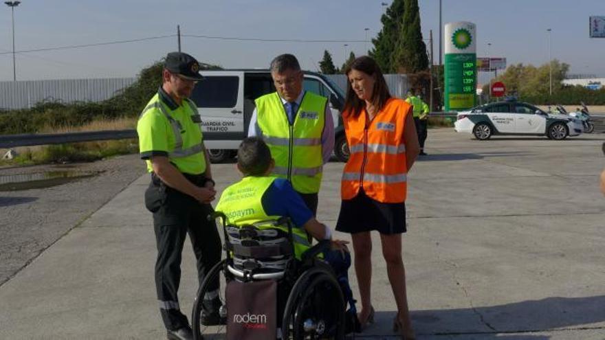 Campaña de la DGT para controlar el uso del móvil al volante