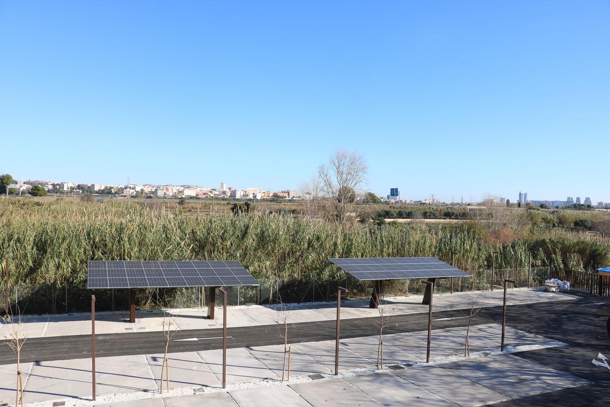 Placas solares para abastecer al parking subterráneo