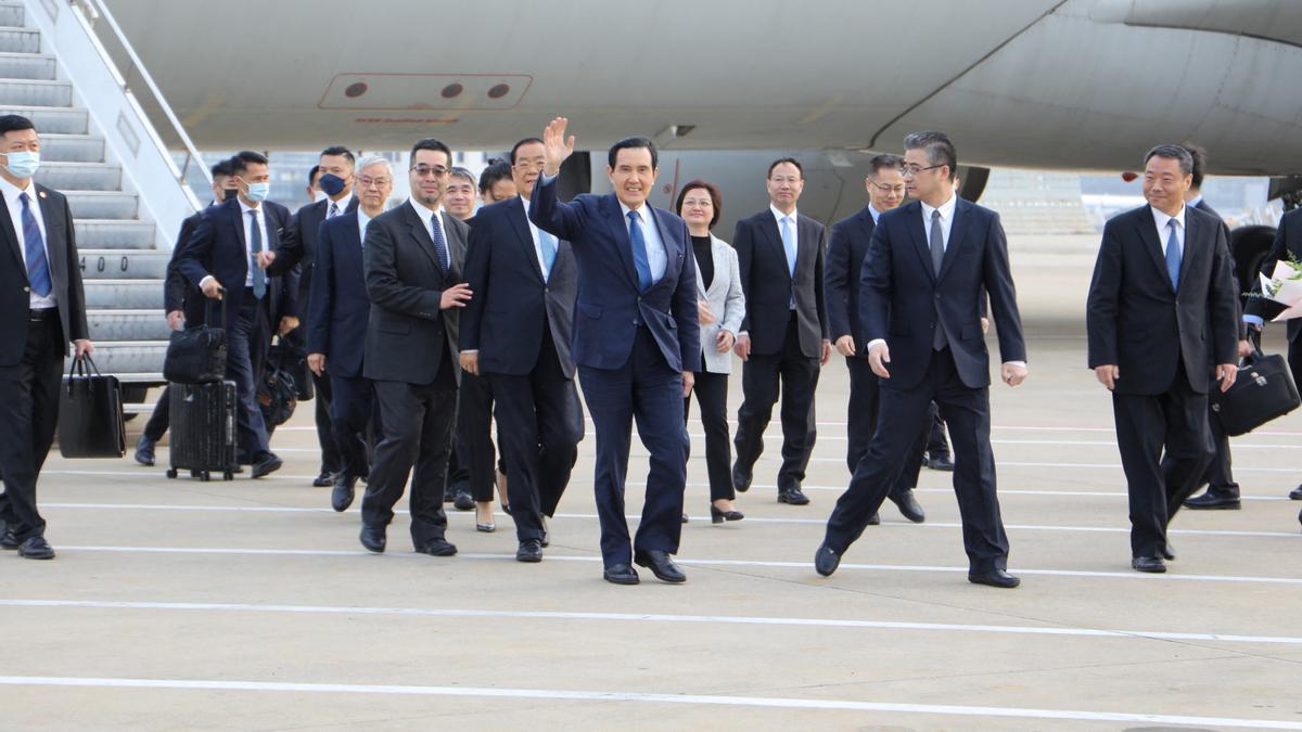 Ma Ying-jeou a su llegada a Shanghai.