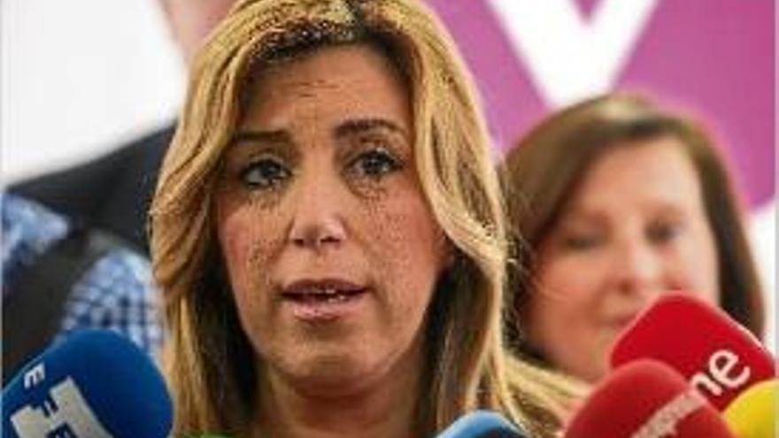 Susana Díaz va recordar que el PSOE ha demanat l&#039;acta a Viera.