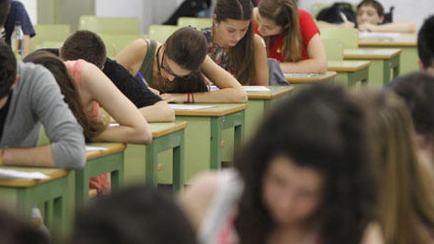 Estudiantes en una prueba.