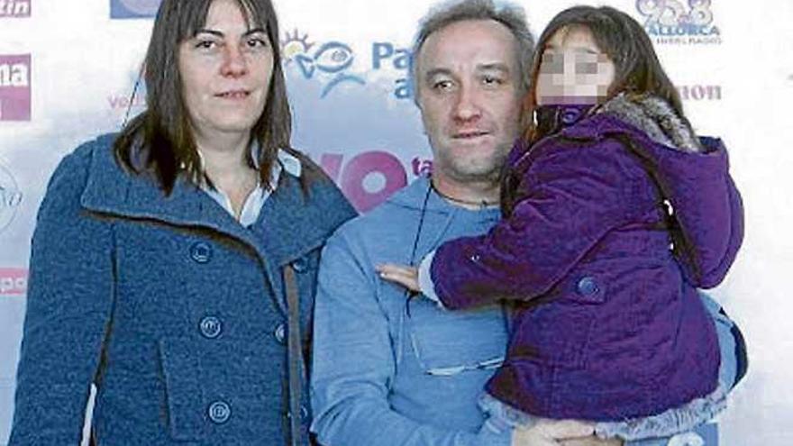 Piden seis años de cárcel para los padres de Nadia por la estafa con su enfermedad