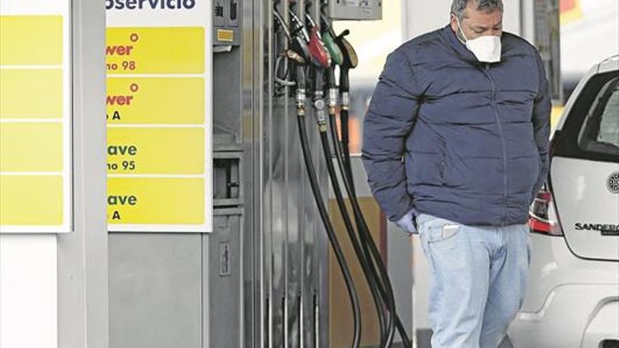 El precio de la electricidad   y la gasolina se desploman