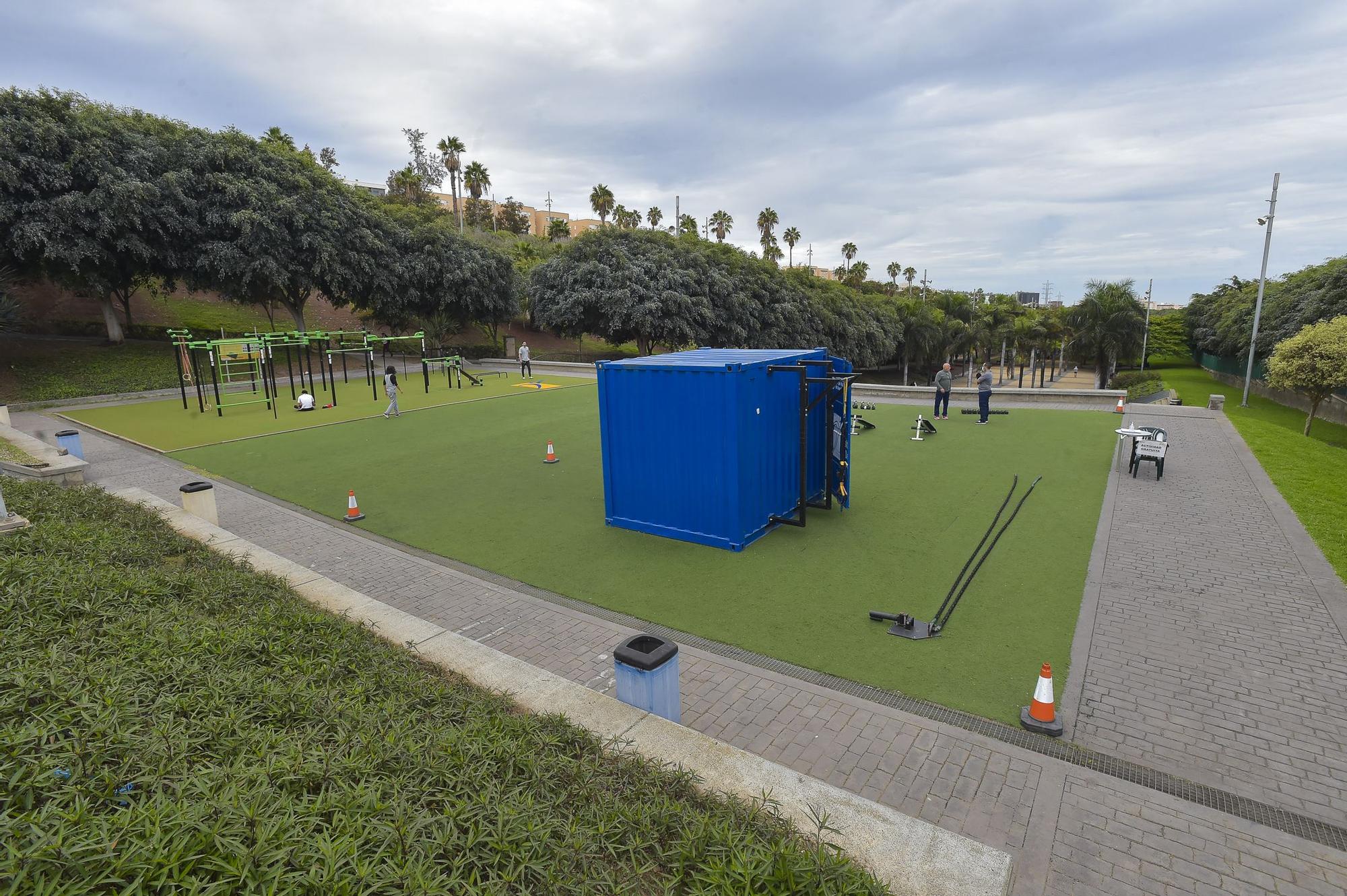 Arreglos y desperfectos en las canchas deportivas del parque Juan Pablo II