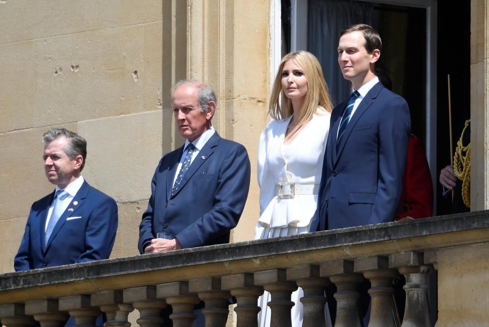 Isabel II recibe a Trump