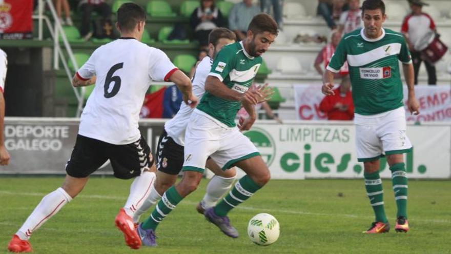 Antón de Vicente, durante un partido de esta temporada.