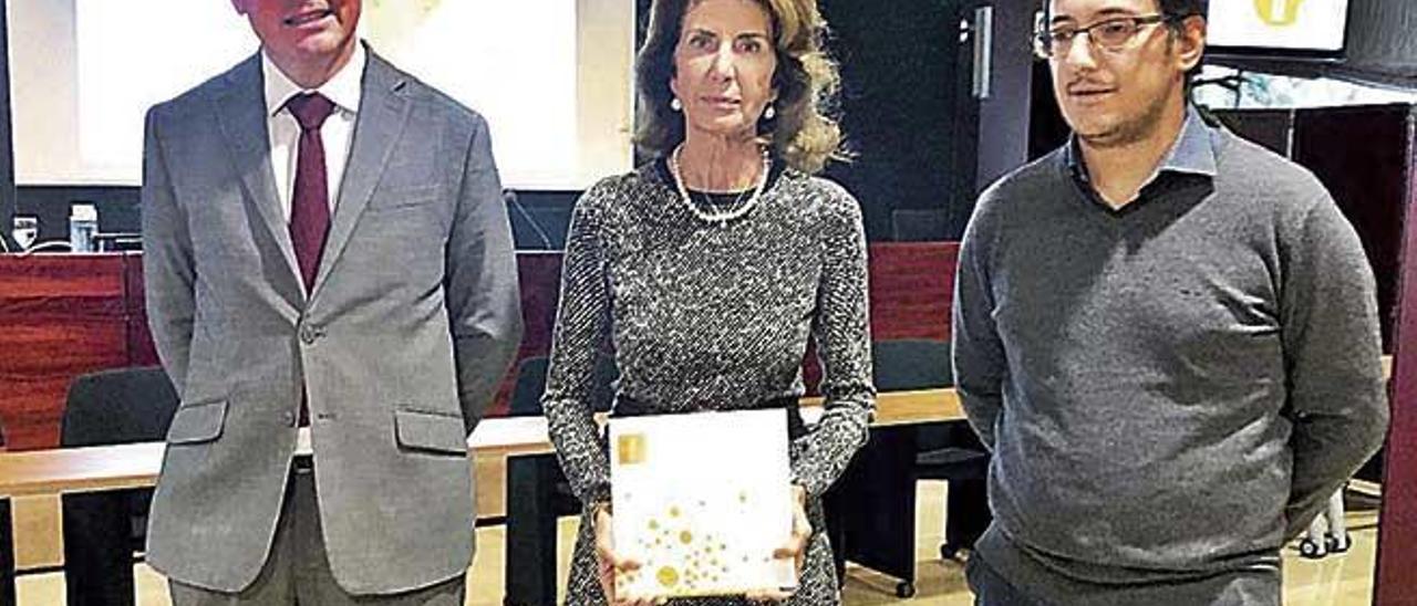 Antoni Riera, Carmen Planas y el conseller Negueruela.