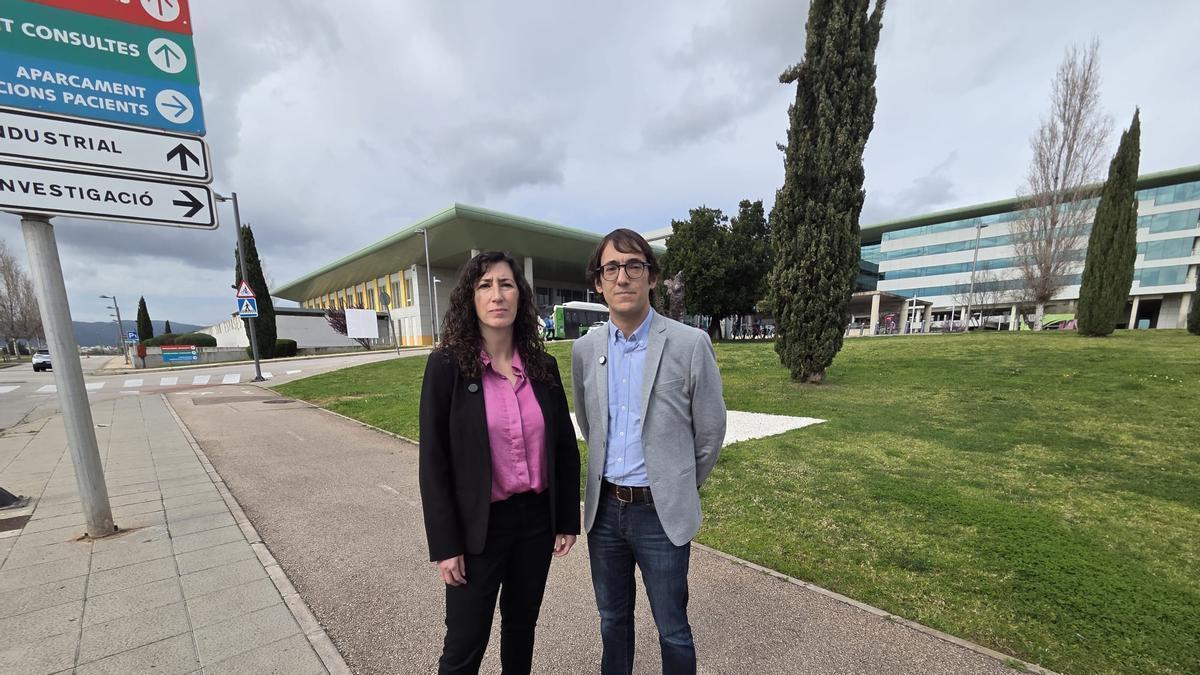 COLAPSO URGENCIAS SON ESPASES | El PSOE denuncia en Son Espases la «situación caótica» de la sanidad pública balear