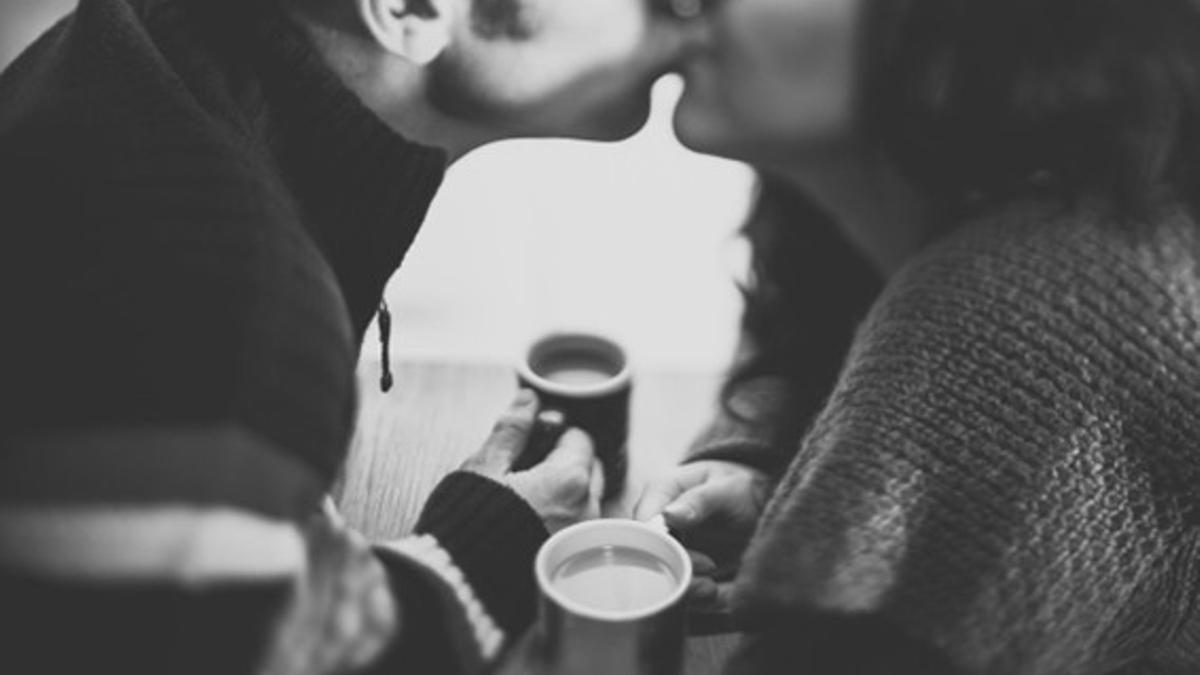 Cómo hacer amarres de pareja paso a paso.