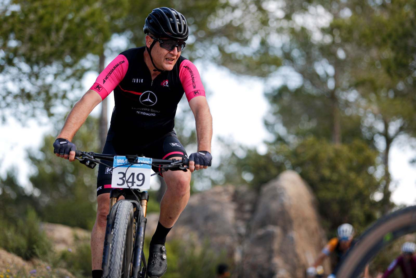 Victorias para Francisco José Medina y Laura Ríos en el Trofeo BTT Portinatx