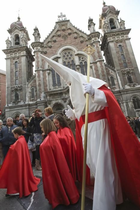 Procesión del Jesús Cautivo en la Semana Santa de Oviedo