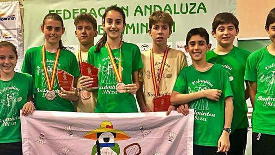 Imagen de la expedición ibicenca en Huelva, donde obtuvieron cinco medallas.