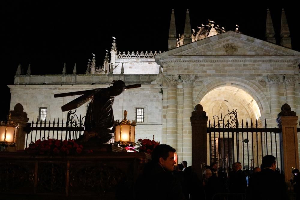 Procesión de Jesús en su Tercera Caída