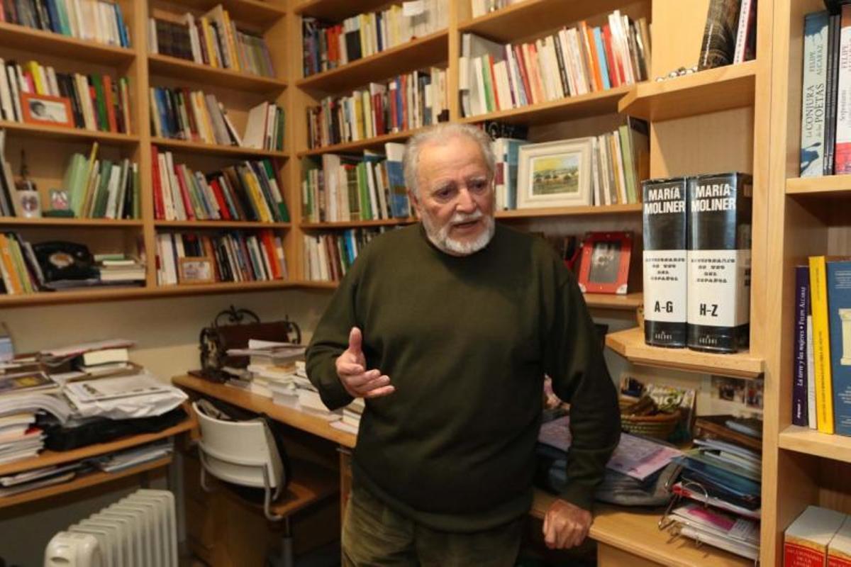 Julio Anguita: "Temple; si alguna vez hay que ponerse flamencos nos ponemos"