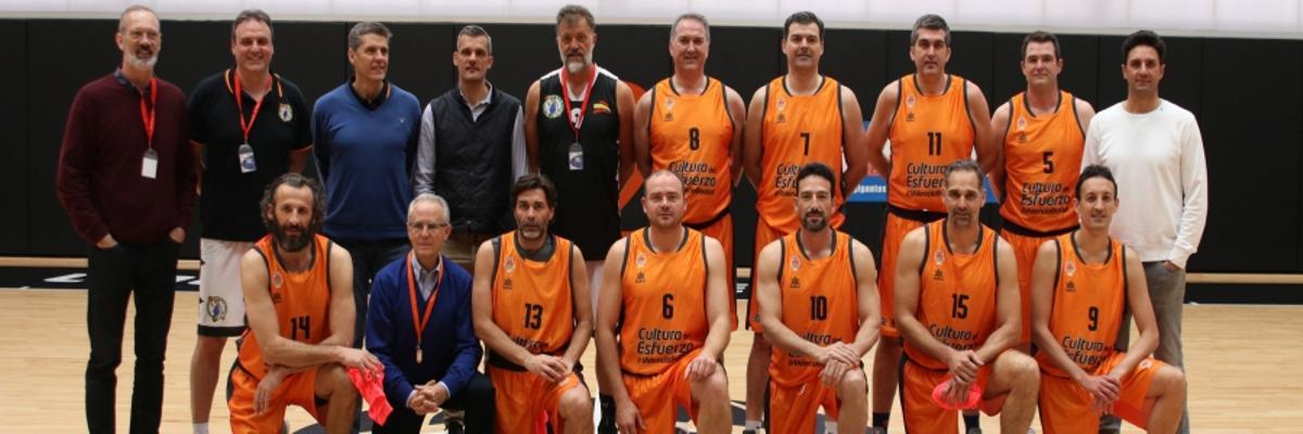 El equipo de veteranos del Valencia BC