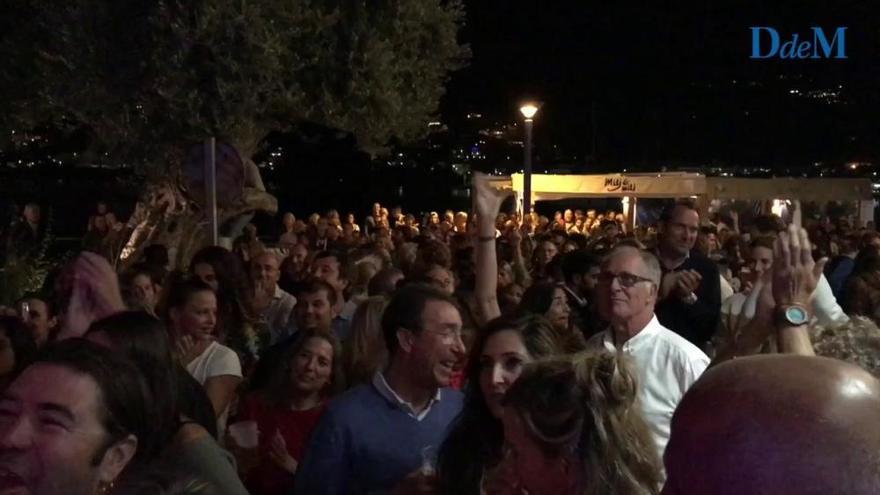 El Mitj&Mitj del Port d'Andratx celebra su aniversario con fiesta y música en vivo