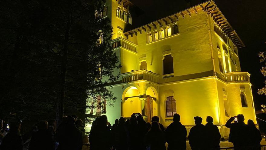 Arrenca Lluèrnia, el Festival del Foc i de la Llum d’Olot