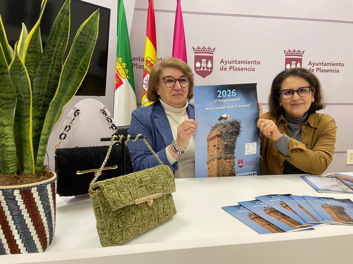 Doble orden del Ayuntamiento de Plasencia para que cobren los profesores de la universidad popular.