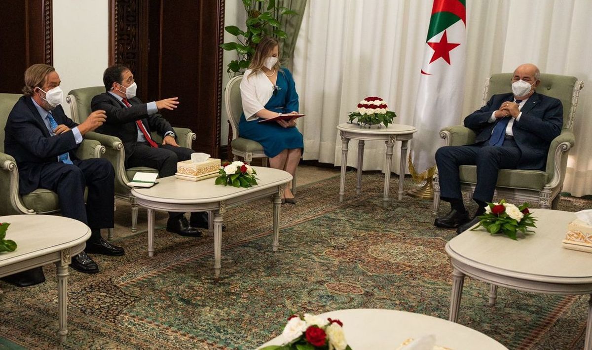 Reunión entre las autoridades españolas y argelinas.