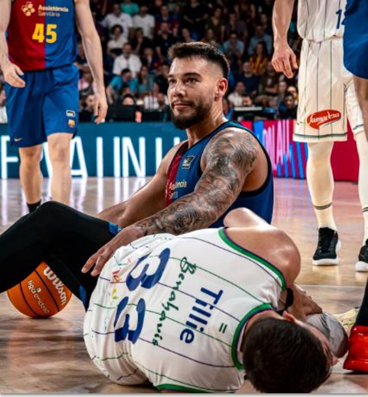 Imagen de la lesión de Killian Tillie en el Palau Blaugrana.
