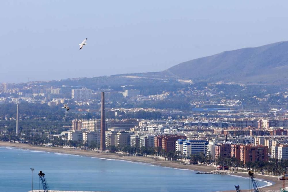 La Málaga desierta desde las alturas