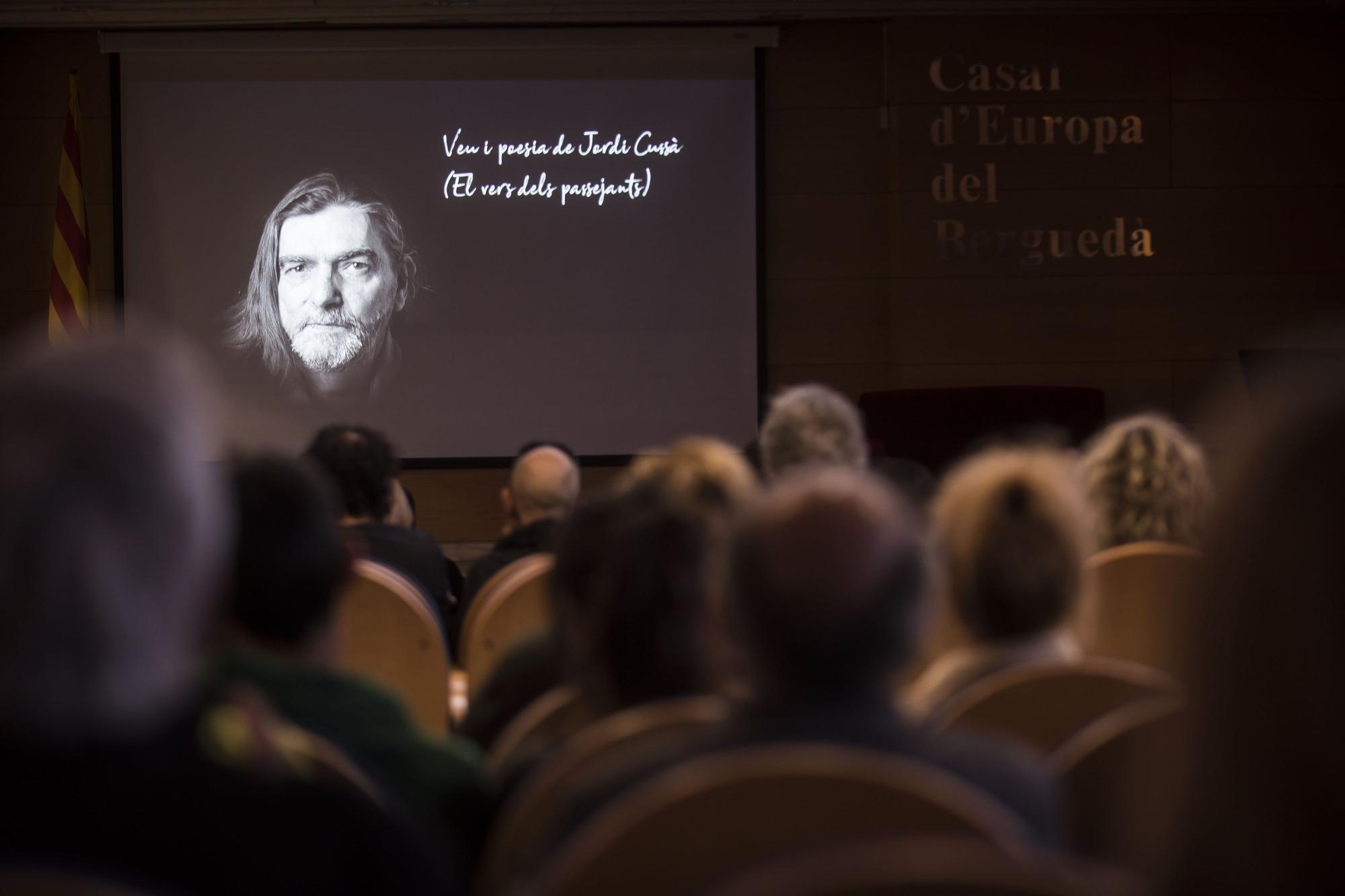 Les imatges de l'homenatge a l'escriptor Jordi Cussà